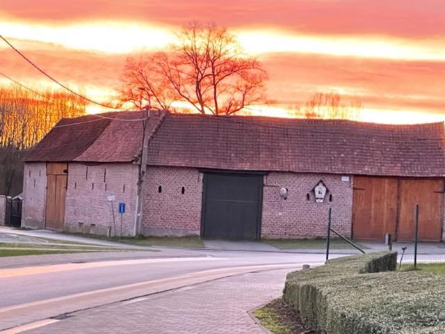 Вілла Paardenhuisje Sint-Lievens-Houtem Екстер'єр фото